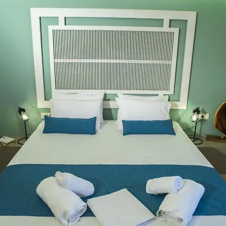 Elia Potie Chania (Crete)