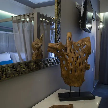 Elia Potie Apartament *