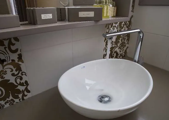 Apartament Elia Potie *