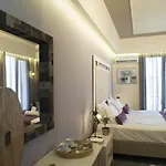 דירה Elia Potie